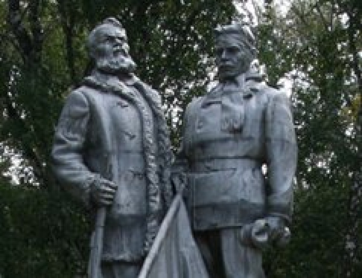 Памятник жертвам Сережского мятежа
