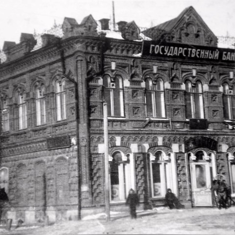 Жилой дом Круглихина Михаила В. с магазином